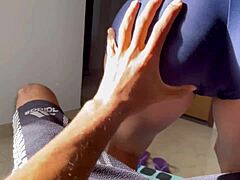 Sentei no pau dele até ele jorrar porra na buceta