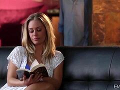 Nicole Aniston begs for hot babes creampie finish