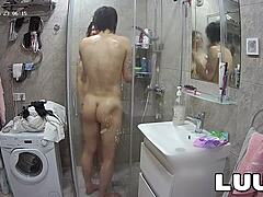 Luuv Webcam Couple Homemade Steamy Shower Thrill