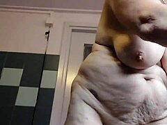 Granny Oma Fucks Hairy Beaver Deep With Dildo