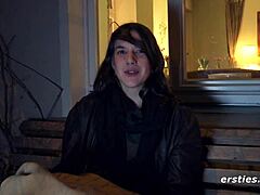 Rösi fingers her smooth shaved pussy so good 👅💦