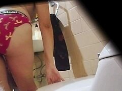 Spy cam films my Argentinian stepmom pissing with wide-open pussy outdoors