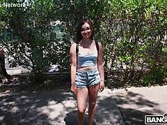 uhh i lost my nerdy virginity with shaved pussy creampie 😩💦