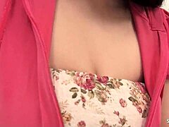 巨乳丰满日本年轻妹无码JAV试镜脏话口交乳交