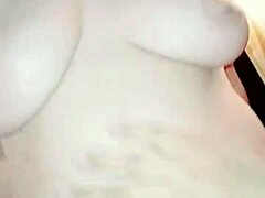 que rica panocha, naree rides squats till i creampie her petite latina hole deep