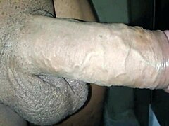 i cant stop masturbating to her huge ass