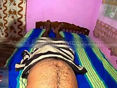 Sri Lankan massage girl gives cute customer her amazing full fucking service