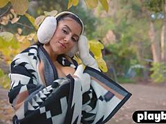 Attractive Big Tits Babe Strips Sexy Milf Body Exposed.