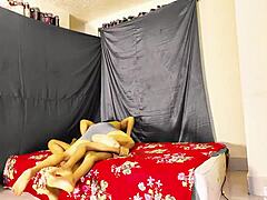 Ultra passionate amateur couple's steamy FFM threesome with Uttaran20 gets wild