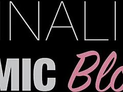 Lucky Photographer Watches Blonde Model's Monster Dildo Outdoor Masturbation