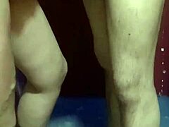 Esposa Gulps Gloryhole Loads from Strangers!