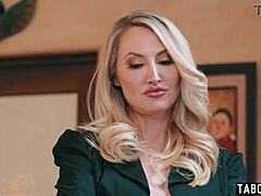 caught that teen thief indica monroe, now kendra james licks her pussy