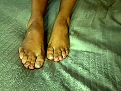 Girlfriend's Cute Little Feet Tempt Me in Bedroom